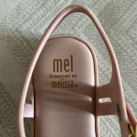 Mel Dreamed by Melissa Girls Pink Jelly Sandals with Black Flower - Picture 3 of 7